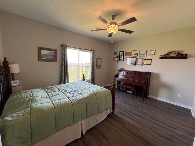 13406 W Haskell Ct, Wichita, KS 67235