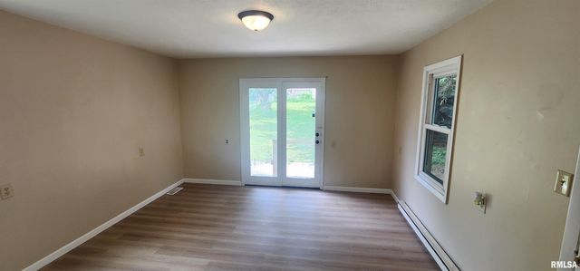 531 Wood Avenue, Springfield, IL 62702