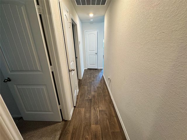 11820 Rush LN, Elgin, TX 78621