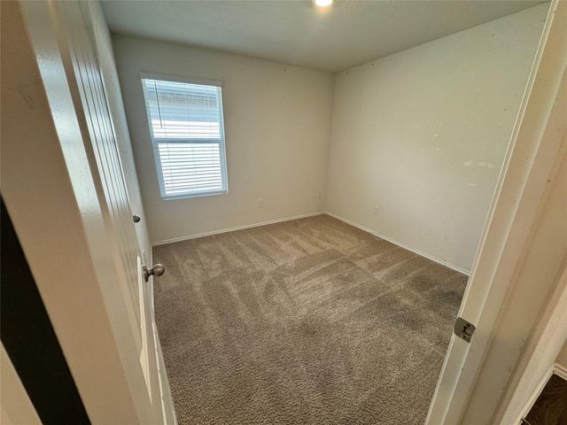 11820 Rush LN, Elgin, TX 78621