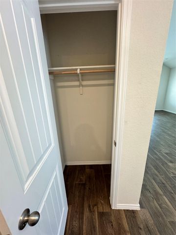 11820 Rush LN, Elgin, TX 78621