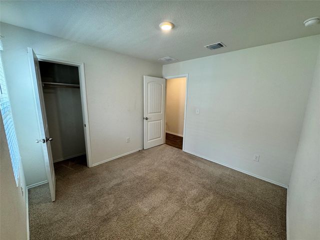 11820 Rush LN, Elgin, TX 78621