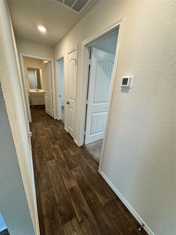 11820 Rush LN, Elgin, TX 78621