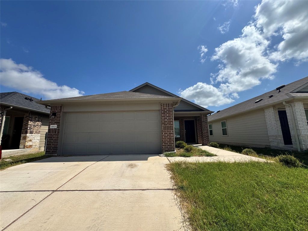 11820 Rush LN, Elgin, TX 78621