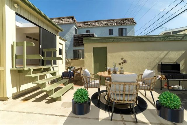 440 31st Street, Hermosa Beach, CA 90254