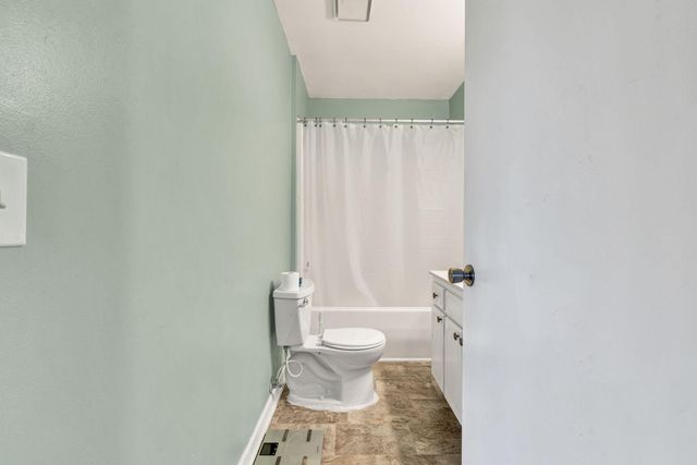 6673 Harrison Heights Drive, Harrison, TN 37341