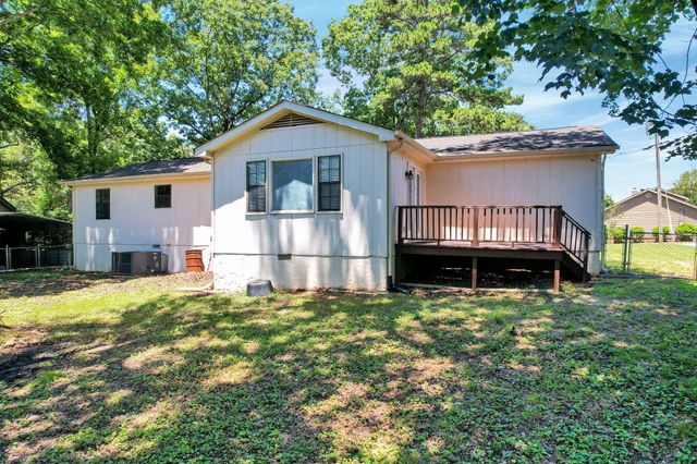 6673 Harrison Heights Drive, Harrison, TN 37341