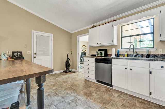 6673 Harrison Heights Drive, Harrison, TN 37341