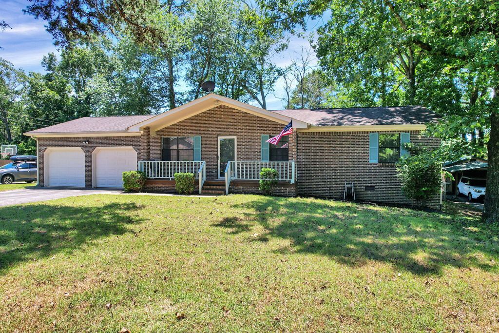 6673 Harrison Heights Drive, Harrison, TN 37341