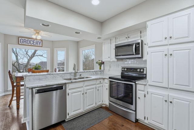 129 Devonshire Trl, Hendersonville, TN 37075