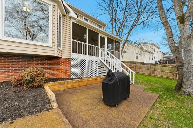 129 Devonshire Trl, Hendersonville, TN 37075