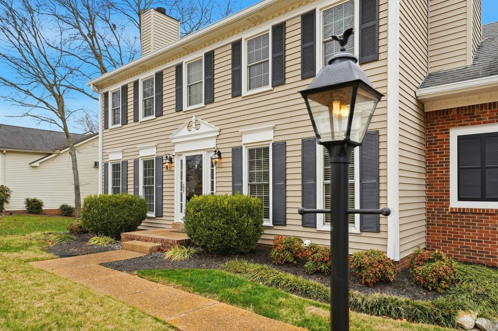 129 Devonshire Trl, Hendersonville, TN 37075