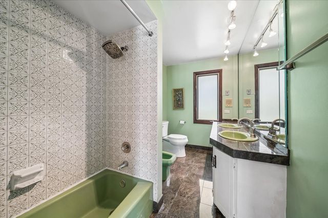 823 Tenuta Court, Olympia Fields, IL 60461