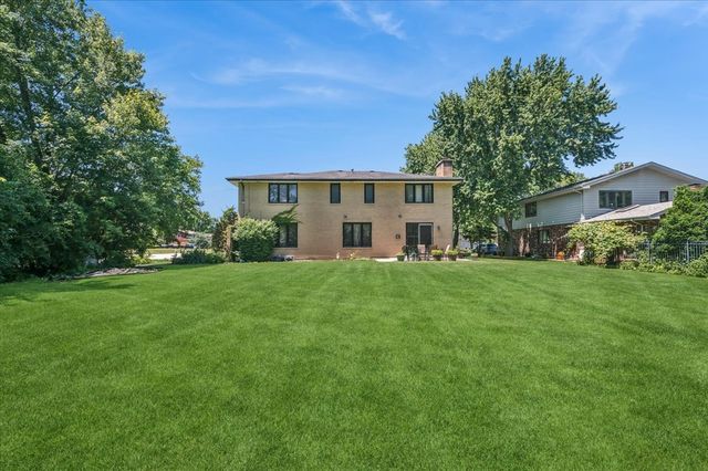 823 Tenuta Court, Olympia Fields, IL 60461