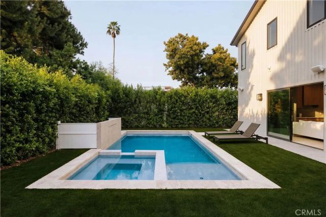 4273 Murietta Avenue, Sherman Oaks, CA 91423