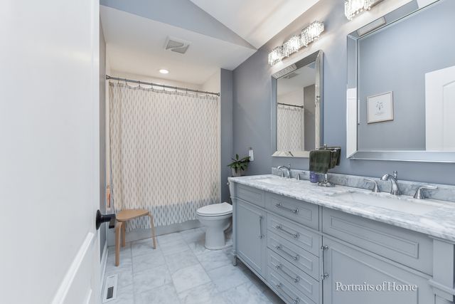 30W172 Claymore Lane, Naperville, IL 60563