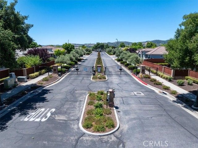 2650 Benicia Lane, Paso Robles, CA 93446