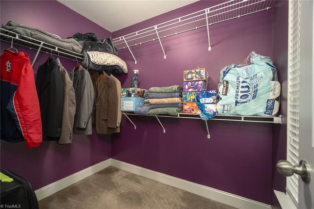 15 Harvest Oak Court, Greensboro, NC 27406