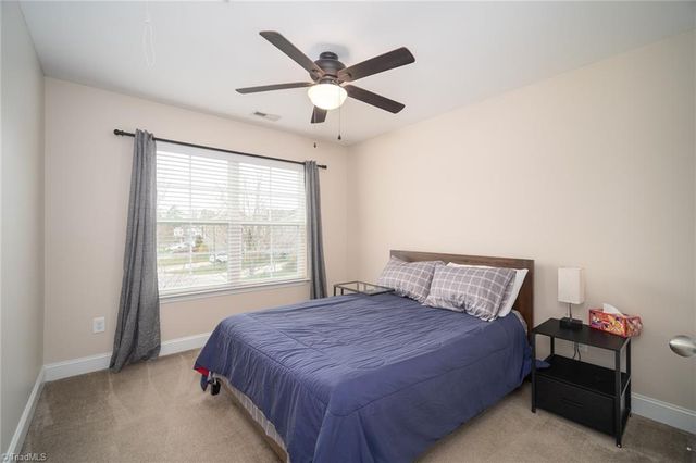 15 Harvest Oak Court, Greensboro, NC 27406