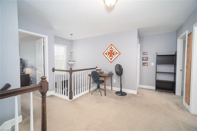 15 Harvest Oak Court, Greensboro, NC 27406