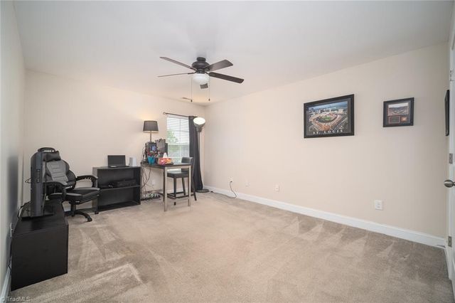 15 Harvest Oak Court, Greensboro, NC 27406