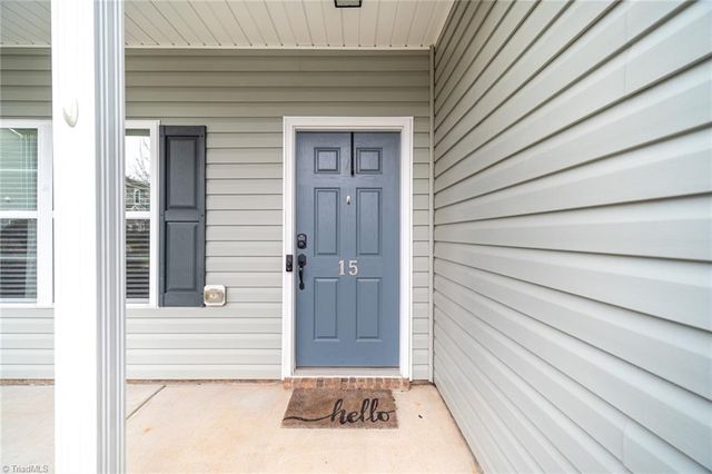 15 Harvest Oak Court, Greensboro, NC 27406