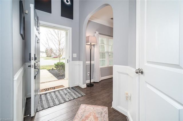 15 Harvest Oak Court, Greensboro, NC 27406