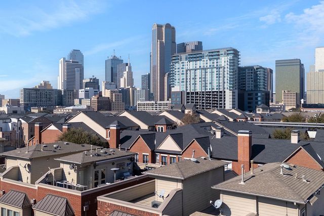 2222 Marilla Street, Dallas, TX 75201