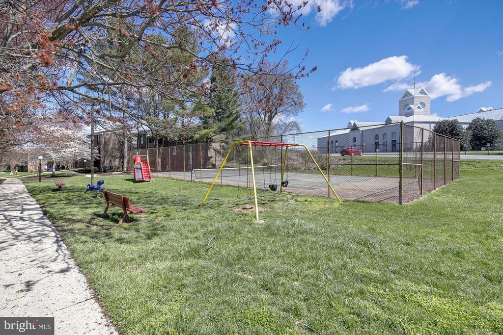 17800 BUEHLER RD #3, Olney, MD 20832