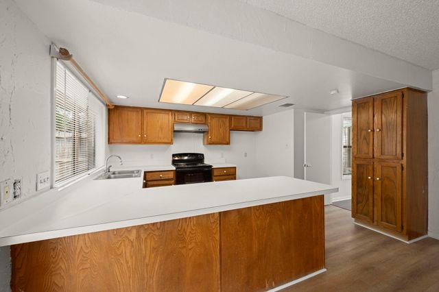 7415 Creekfield Drive, Spring, TX 77379