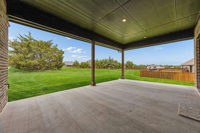 4811 Bonanza Drive, Midlothian, TX 76065