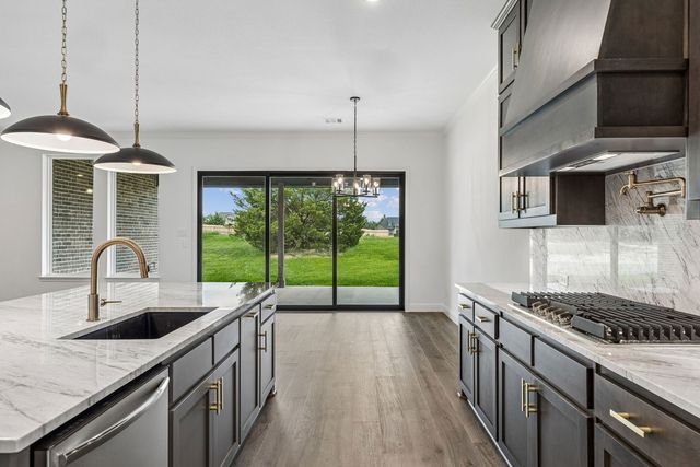 4811 Bonanza Drive, Midlothian, TX 76065