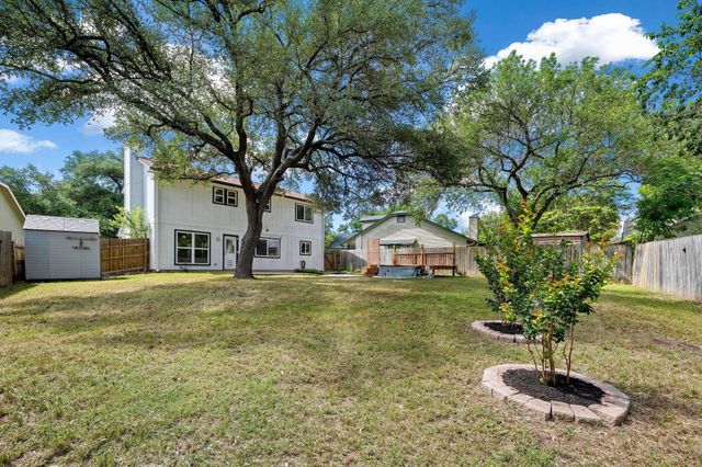 8536 Birmingham DR, Austin, TX 78748