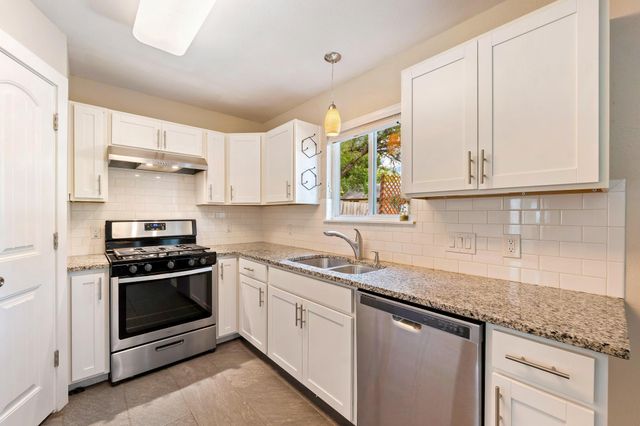 8536 Birmingham DR, Austin, TX 78748