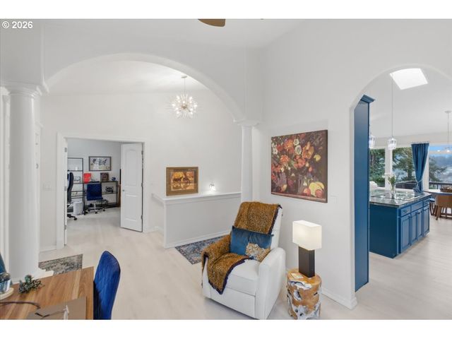 2469 DALKE RIDGE Dr, Salem, OR 97304