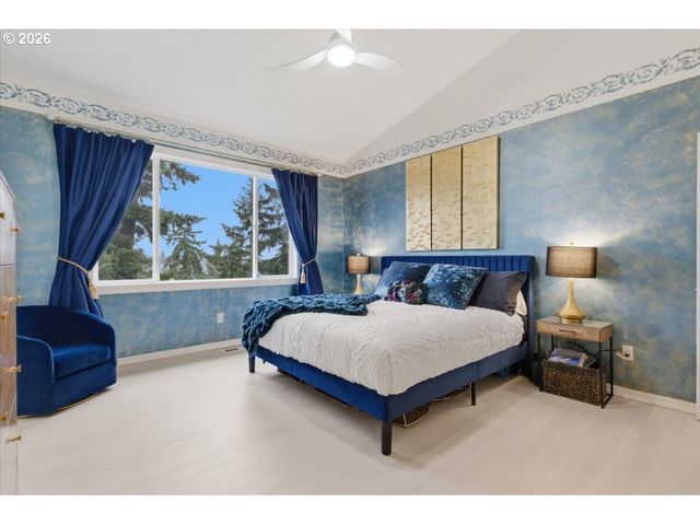 2469 DALKE RIDGE Dr, Salem, OR 97304