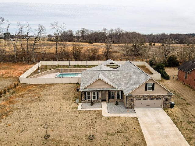 139 Floyd Meadow Drive, Inman, SC 29349