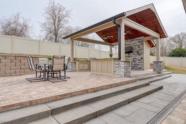 139 Floyd Meadow Drive, Inman, SC 29349