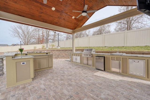 139 Floyd Meadow Drive, Inman, SC 29349