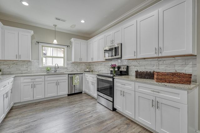 139 Floyd Meadow Drive, Inman, SC 29349