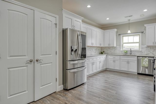 139 Floyd Meadow Drive, Inman, SC 29349