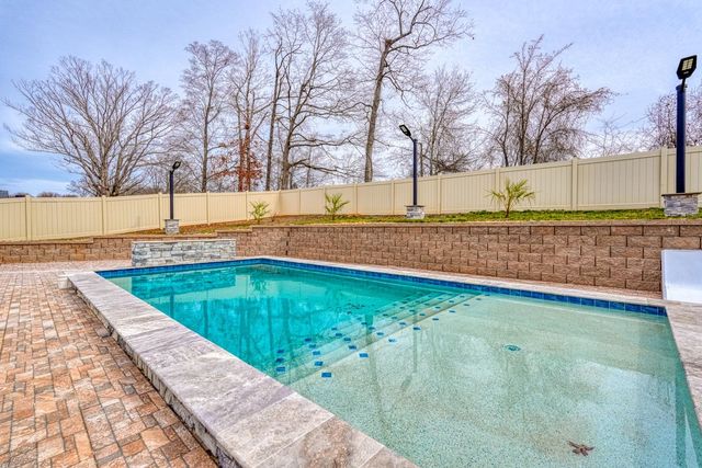 139 Floyd Meadow Drive, Inman, SC 29349