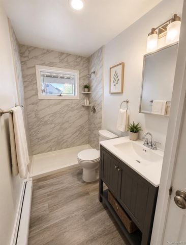 745 S 9th Street, Lindenhurst, NY 11757