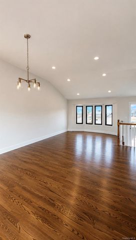 745 S 9th Street, Lindenhurst, NY 11757