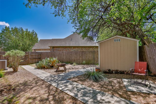 116 Ashlyn Court, Whitesboro, TX 76273