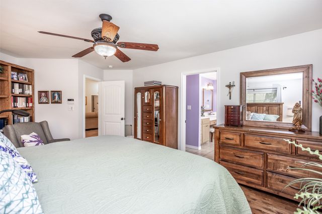 116 Ashlyn Court, Whitesboro, TX 76273