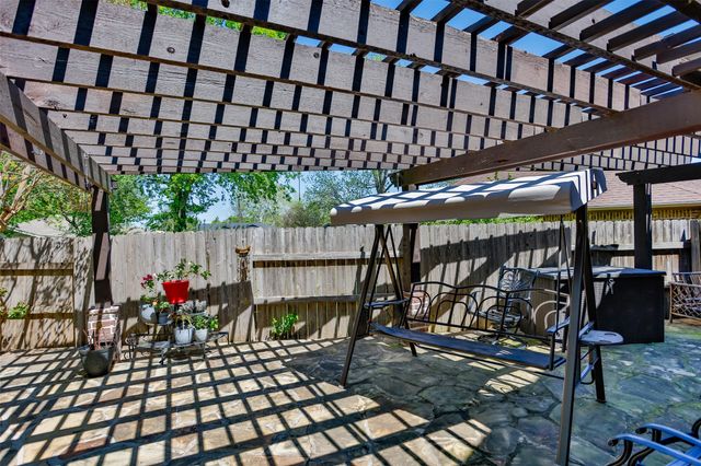 116 Ashlyn Court, Whitesboro, TX 76273