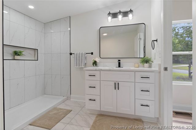 203 McDougald Drive, Raeford, NC 28376