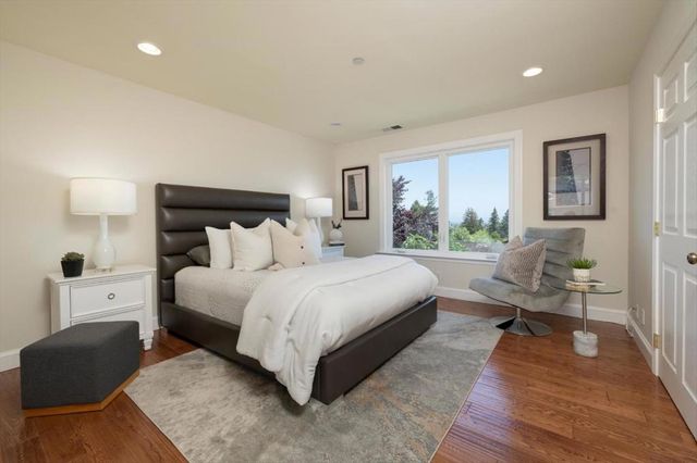 714 Barneson Avenue, San Mateo, CA 94402