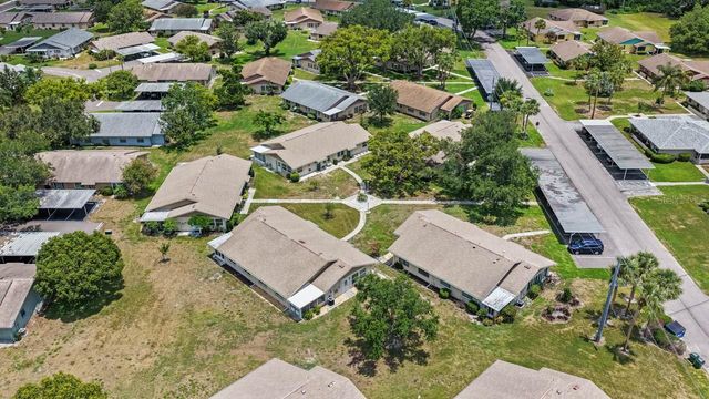 1906 CANTERBURY LANE 26, Sun City Center, FL 33573